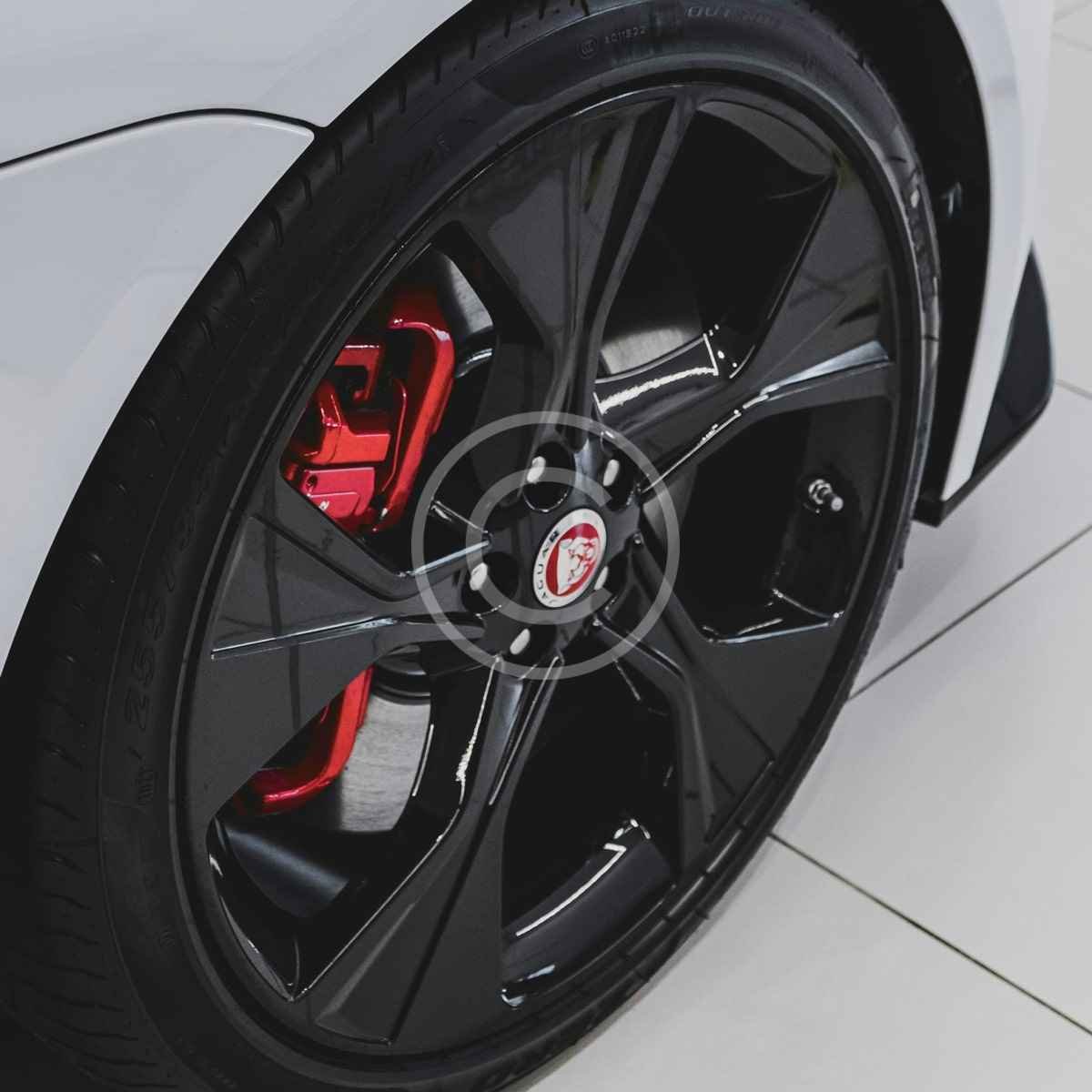 All-season tires - Image 3